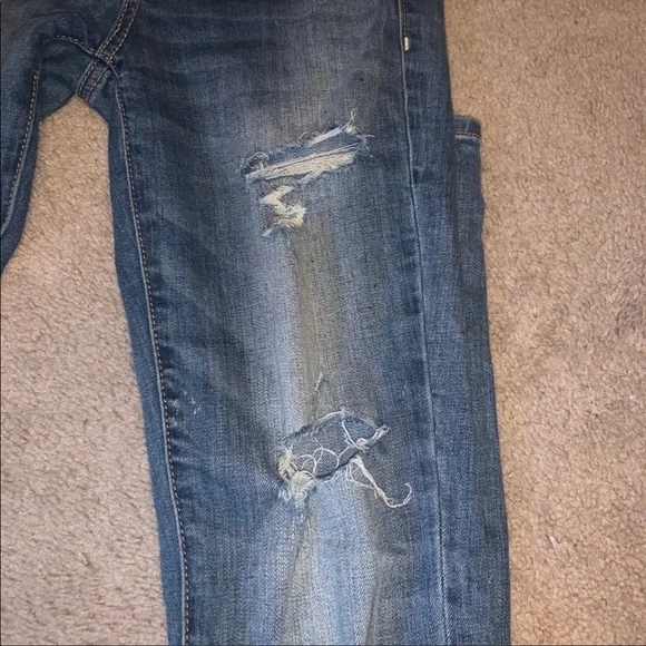AE light wash ripped jeggings - Picture 5 of 6